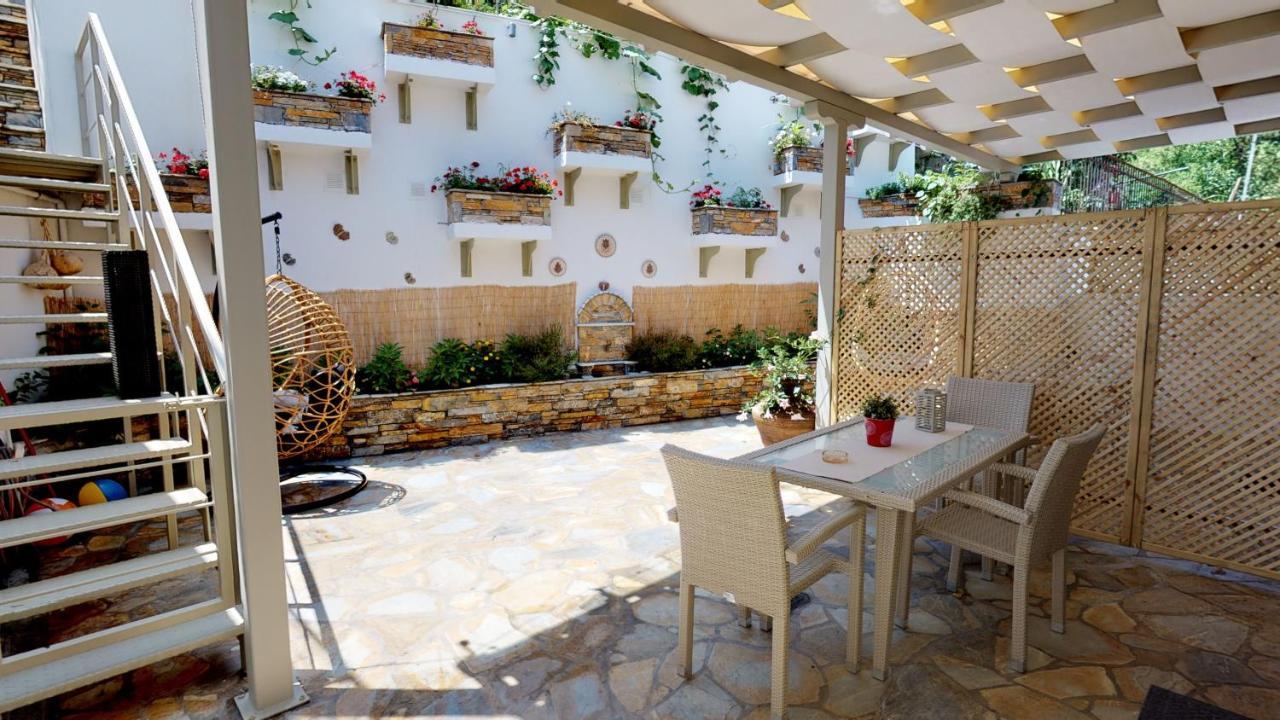Studios Yalos Chorefton Extérieur photo