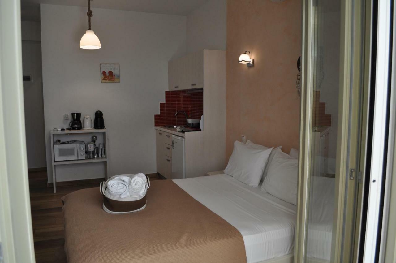 Studios Yalos Chorefton Extérieur photo